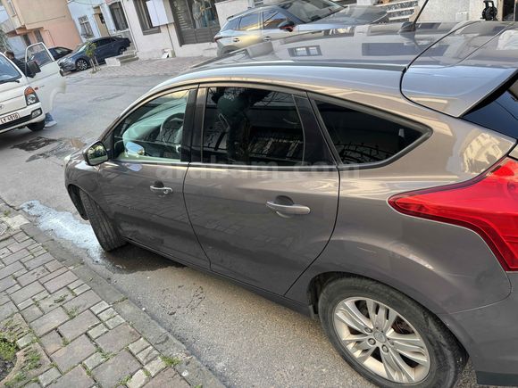 Sahibinden Ford Focus 1.6 TDCi Trend X 2012 Model 
