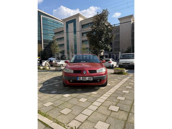 HATASIZ BOYASIZ CAM TAVAN 1.5DCİ EN DOLUSU