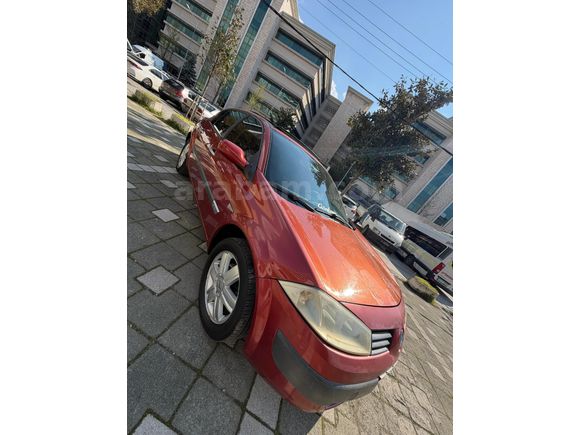 HATASIZ BOYASIZ CAM TAVAN 1.5DCİ EN DOLUSU