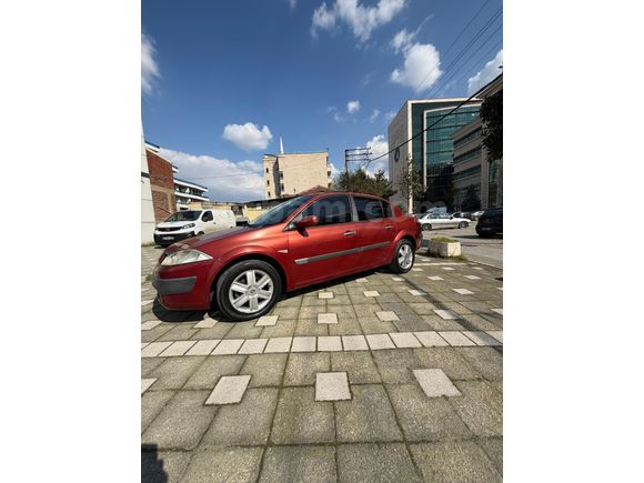 HATASIZ BOYASIZ CAM TAVAN 1.5DCİ EN DOLUSU