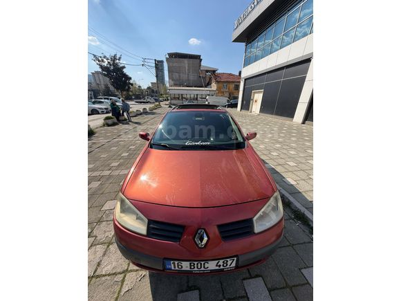 HATASIZ BOYASIZ CAM TAVAN 1.5DCİ EN DOLUSU