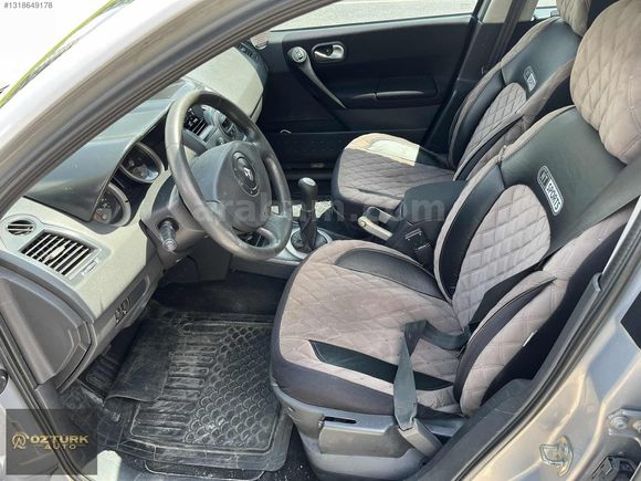 ÖZTÜRKAUTO'dan HATASIZ DEĞİŞENSİZ MEGANE2 DYNAMİC