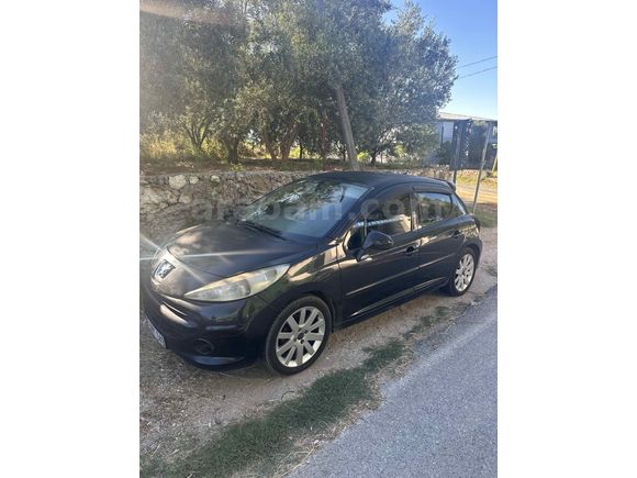 Sahibinden Peugeot 207 1.4 Trendy 2008 Model 