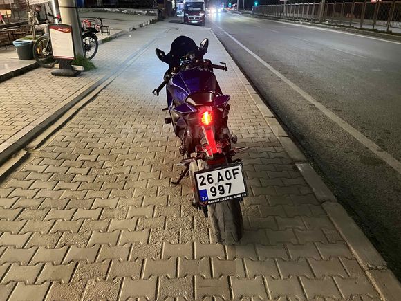 Sahibinden Yamaha R7 