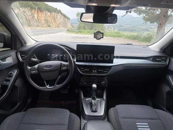 2023 FOCUS SW YETKİLİ SERVİS BAKIMLI TEMİZ ARAÇ