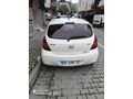 Sahibinden Hyundai i20 1.4 CRDi Team 2012 Model  292.000 km Beyaz