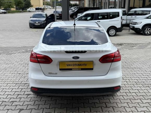 2016 FORD FOCUS OTOMATİK/DEĞİŞENSİZ