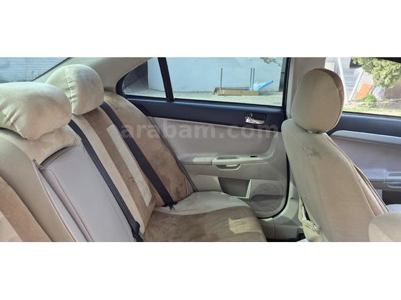 Sahibinden Mitsubishi Lancer 1.5 Invite 2010 Model