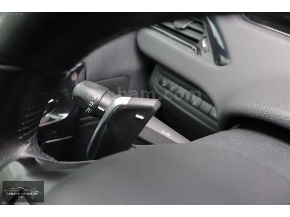 2015-PEUGEOT-208-1.2 PURETECH-ACTİVE-69.667 KM