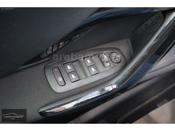 2015-PEUGEOT-208-1.2 PURETECH-ACTİVE-69.667 KM