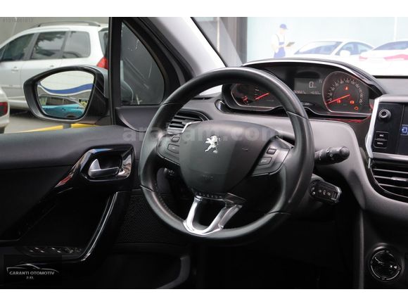 2015-PEUGEOT-208-1.2 PURETECH-ACTİVE-69.667 KM