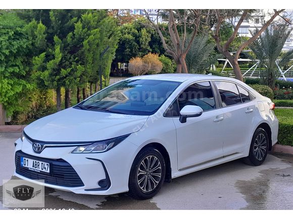2019 COROLLA 1.6 132 HP OTOMATİK 53 BİN KM DE BOYASIZ HATASIZ