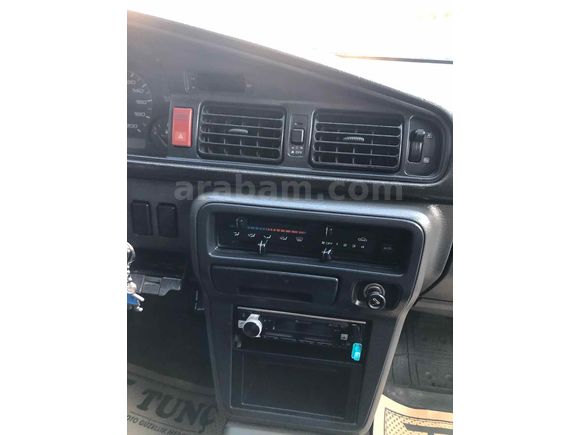 Sahibinden Mazda 626 2.0 1991 Model 
