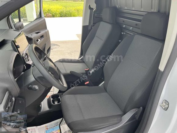 TAMAMINA KREDİLİ 2025 DOBLO %20 FATURA 1.5 BLUEHDI MAXI ADETLİ