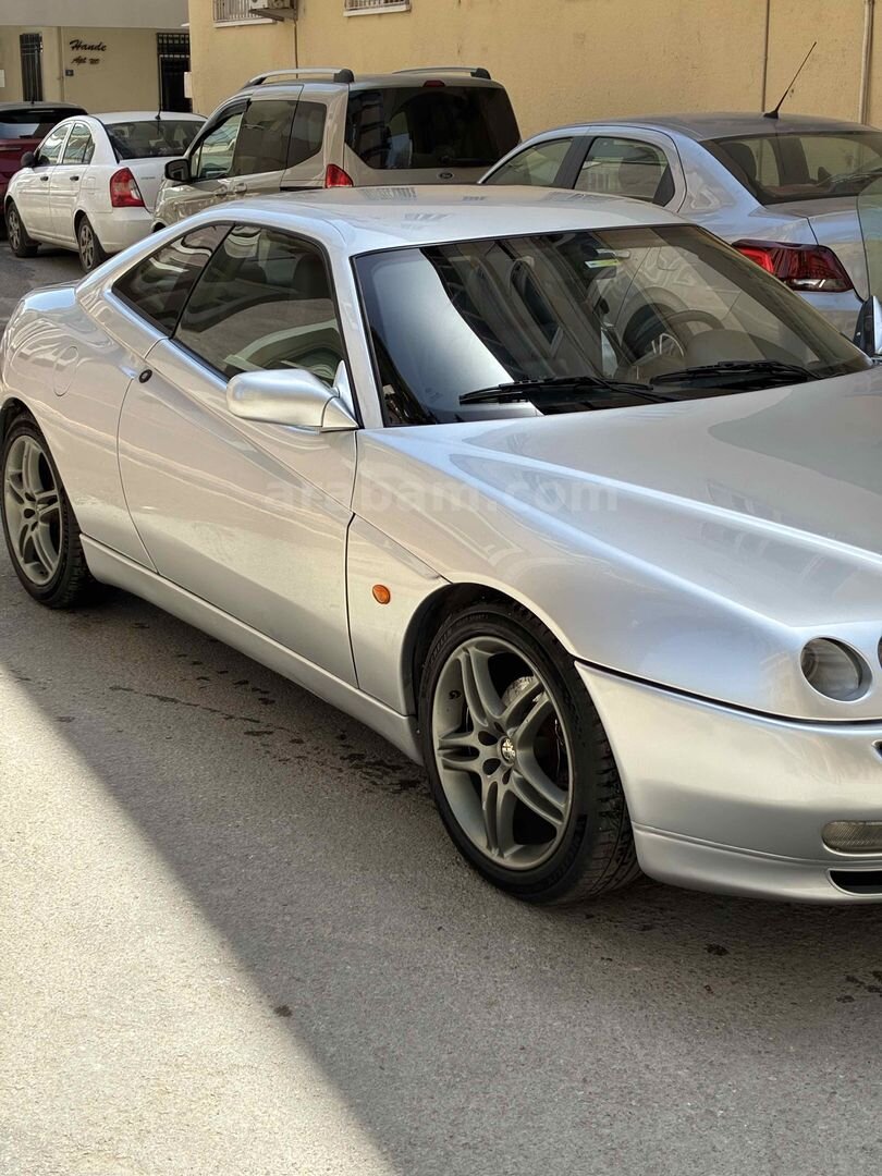 Sahibinden Alfa Romeo GTV 2.0 TB 1996 Model Antalya 301.500 km Gri (Gümüş) 6