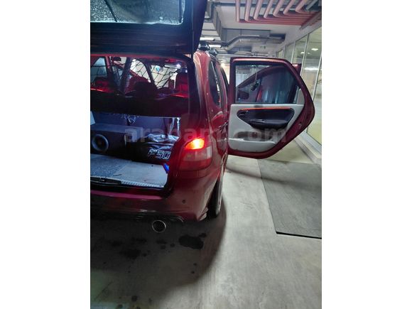 Sahibinden Renault Scenic 1.6 RXE 2000 Model