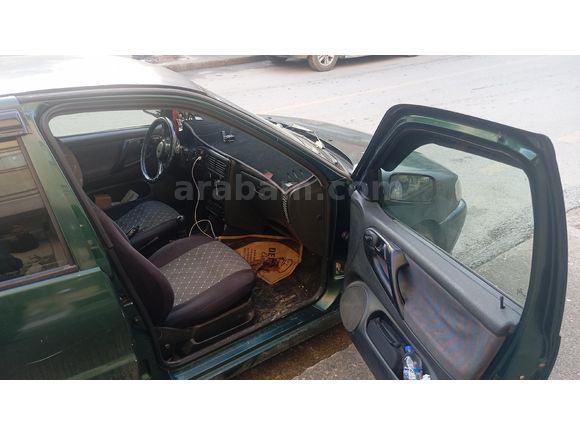 Sahibinden Volkswagen Polo 1.6 1998 Model  280.000 km Yeşil (metalik)