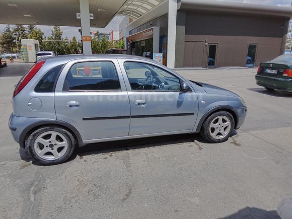 Sahibinden Opel Corsa 1.4 Twinport Enjoy 2004 Model