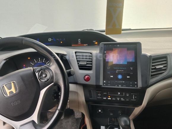 Sahibinden Honda Civic 1.6i VTEC Premium 2012 Model