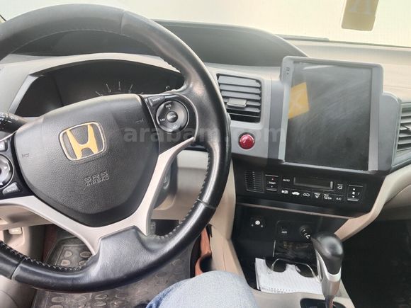 Sahibinden Honda Civic 1.6i VTEC Premium 2012 Model