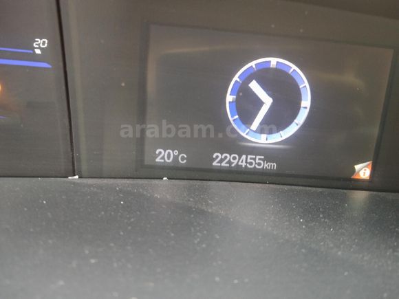 Sahibinden Honda Civic 1.6i VTEC Premium 2012 Model
