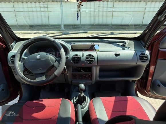 YEŞİLMOTORSDAN OTOMOBİL RUHSATLI PAMPA