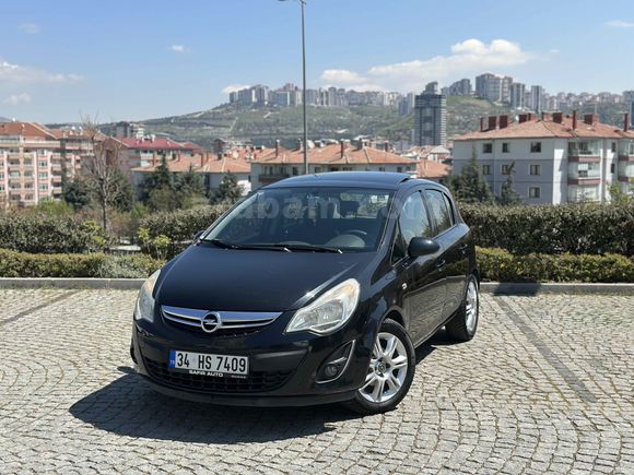 2012 Opel Corsa 1.4 Twinport Enjoy  otomatik cam tavan boyasiz 