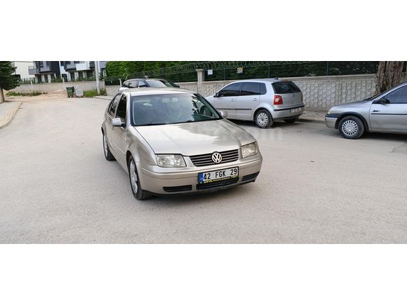Wosvogen bora 2004 model otomatik arbamız temizdir  masrafsız dır
