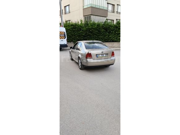 Wosvogen bora 2004 model otomatik arbamız temizdir  masrafsız dır