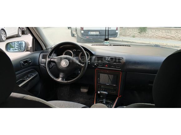 Wosvogen bora 2004 model otomatik arbamız temizdir  masrafsız dır
