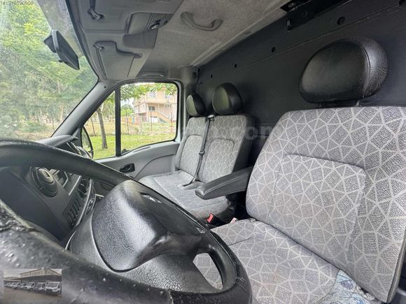 ŞENTÜRK'TEN 2010 MODEL RENAULT MASTER PANELVAN!