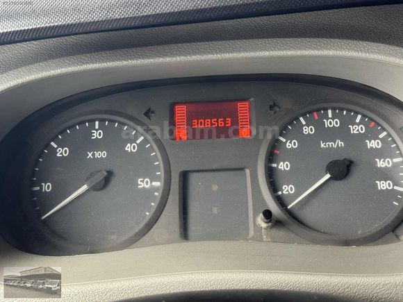 ŞENTÜRK'TEN 2010 MODEL RENAULT MASTER PANELVAN!