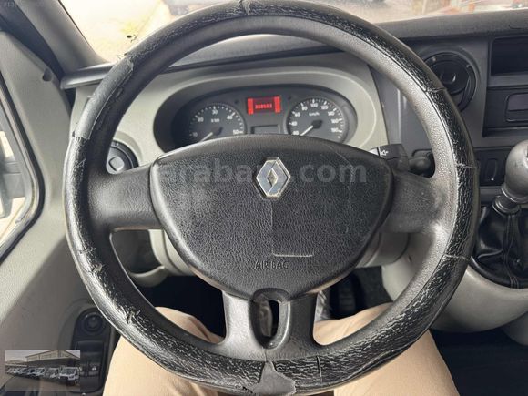 ŞENTÜRK'TEN 2010 MODEL RENAULT MASTER PANELVAN!