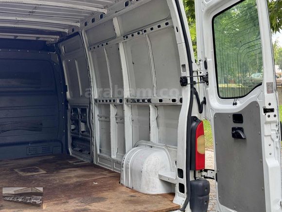 ŞENTÜRK'TEN 2010 MODEL RENAULT MASTER PANELVAN!