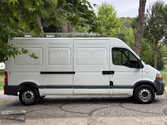 ŞENTÜRK'TEN 2010 MODEL RENAULT MASTER PANELVAN!