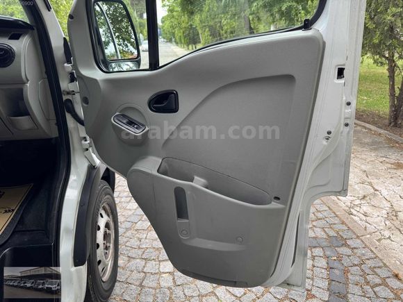ŞENTÜRK'TEN 2010 MODEL RENAULT MASTER PANELVAN!