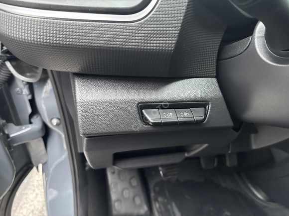 2022 MODEL RENAULT TRAFİK 0.99 ORANLA KREDİ VE KARTA 12 TAKSİT
