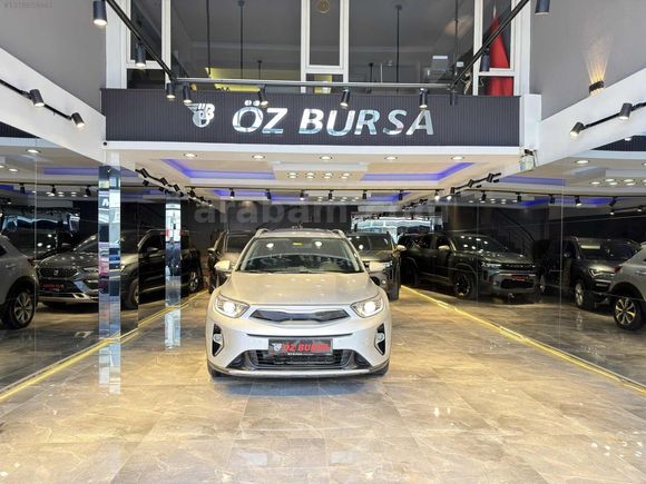 2022 MODEL 35.000 KM SUNROOFLU HATASIZ KIA STONIC (K.K.12 TK.)