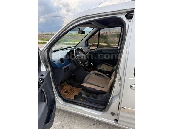 Sahibinden Ford Tourneo Connect 1.8 TDCI GLX 2011 Model 