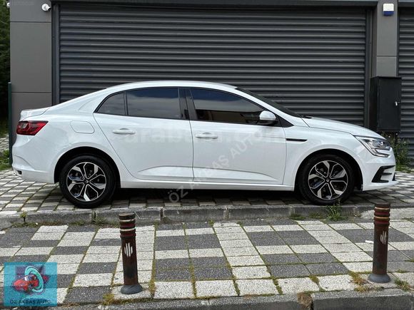 **2022*ÇIKŞLI RENALUT*MEGAN 1,3 TCE*JOY*72000KM **
