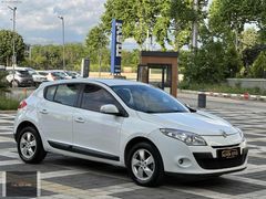AL-VER OTO'DAN 2011 DEĞİŞENSİZ DİZEL MASRAFSIZ MEGANE