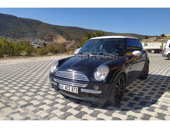 Acil Satılık Temiz Mini Cooper Orjinal Düşük Km'de 