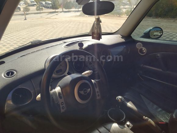 Acil Satılık Temiz Mini Cooper Orjinal Düşük Km'de 