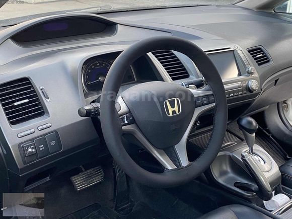 ÖZYILDIZdan 2012 model HONDA CİVİC 1.6 İ-VTEC PREMİUM LPG