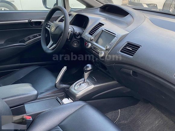 ÖZYILDIZdan 2012 model HONDA CİVİC 1.6 İ-VTEC PREMİUM LPG
