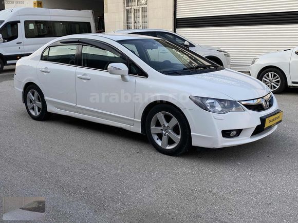 ÖZYILDIZdan 2012 model HONDA CİVİC 1.6 İ-VTEC PREMİUM LPG