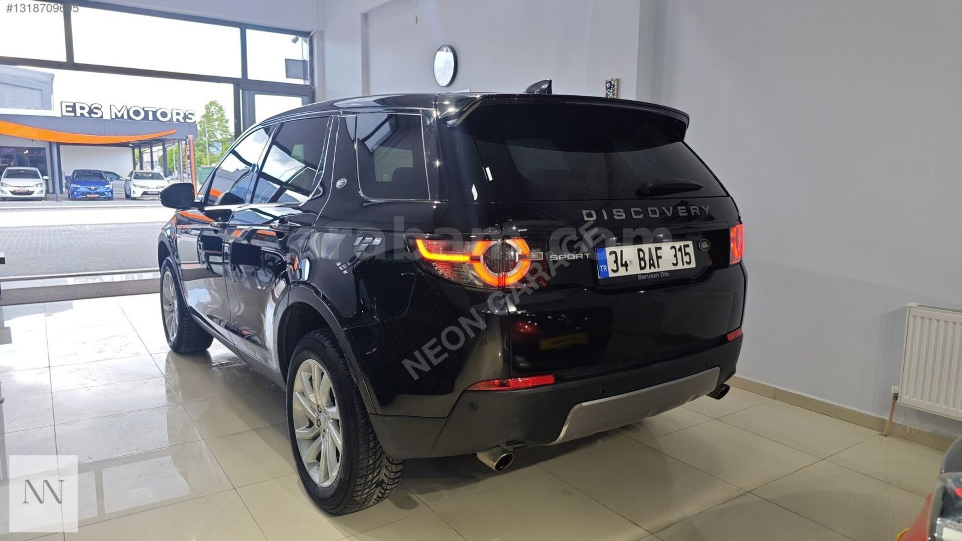 Galeriden Land Rover Discovery Sport 2.0 TD4 HSE 2017 Model Eskişehir 142.000 km Siyah 4