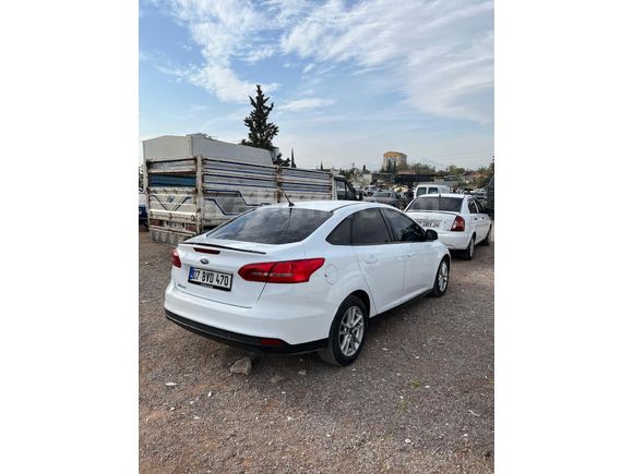 Sahibinden Ford Focus 1.5 TDCi Trend X 2016 Model  248.500 km Beyaz