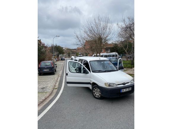Sahibinden Peugeot Partner 1.9 D 2001 Model