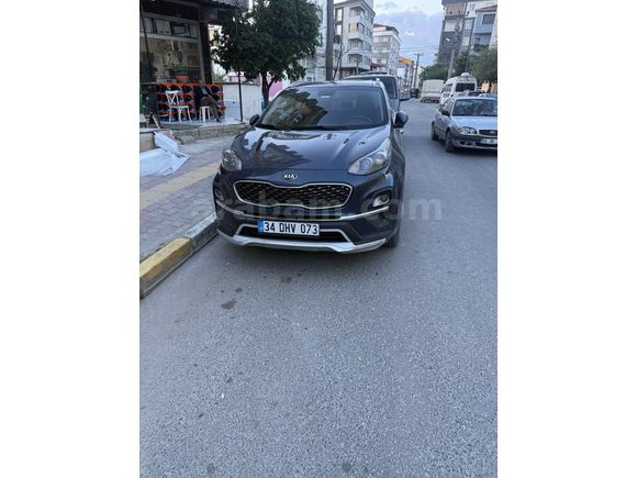 Sahibinden Kia Sportage 1.6 CRDI Elegance 2020 Model Tekirdağ 162.000 km Lacivert